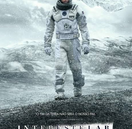 Interstellar vale a pena em 2026? Análise do clássico da ficção científica